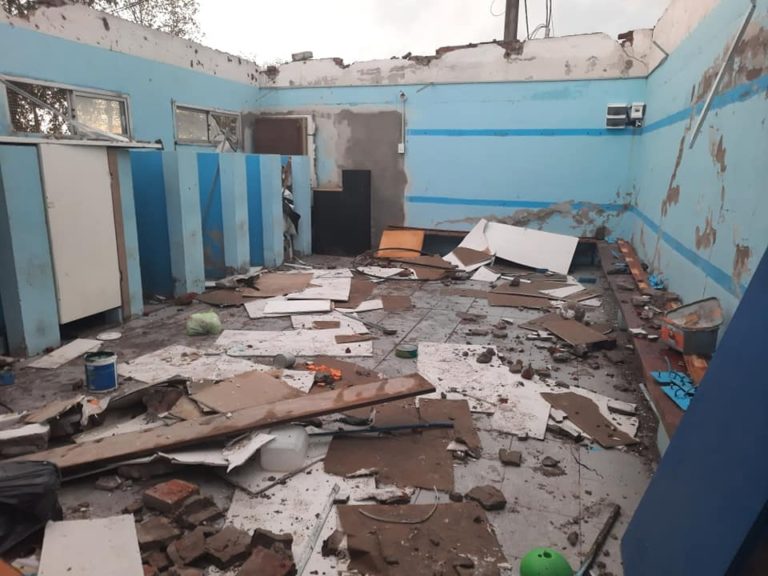 Severos destrozos en el club Unión Deportiva Campos tras la intensa tormenta en General Acha