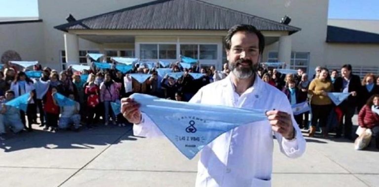 Entre Ríos: polémica por la restitución de la matrícula a un médico condenado por impedir un aborto