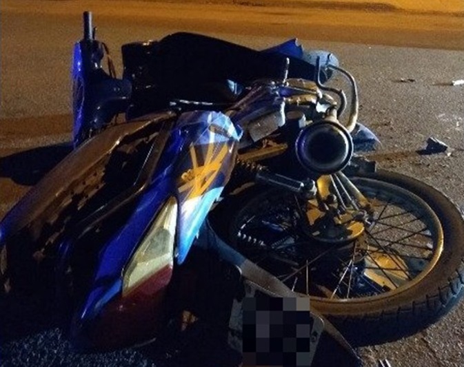 Choque de motos dejó tres jóvenes hospitalizados