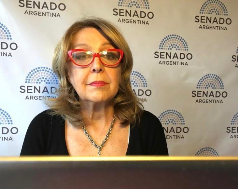 En Argentina una mujer es asesinada cada 23 horas y ya son 44 los femicidios en estos primeros 40 días del 2021