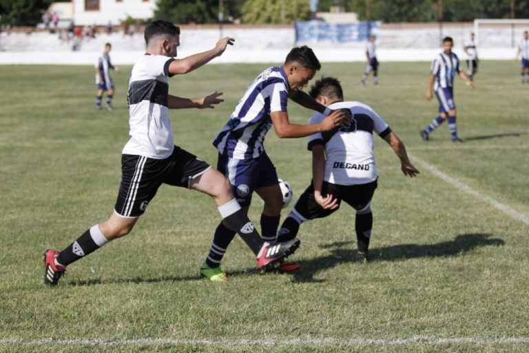 El dirigente de Pico FBC, Walter Martínez aseguró que “tenemos pensado un equipo totalmente austero, es un año especial para los jugadores del club”
