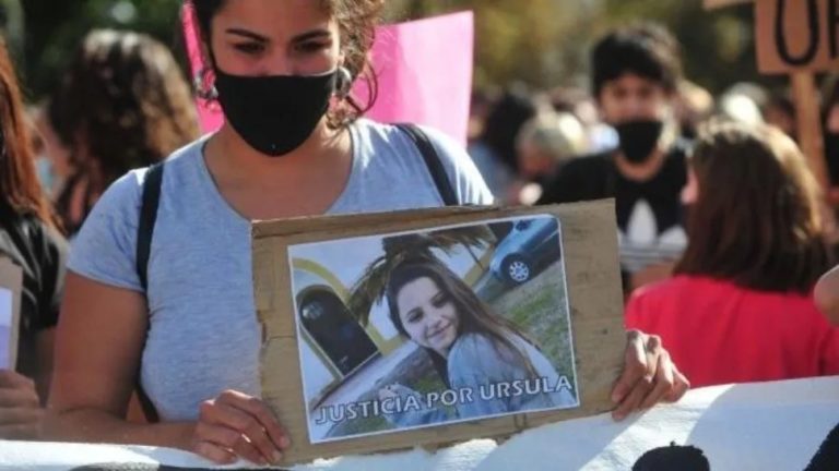 Femicidio de Úrsula: proponen meter presos a jueces que demoren medidas de violencia de género