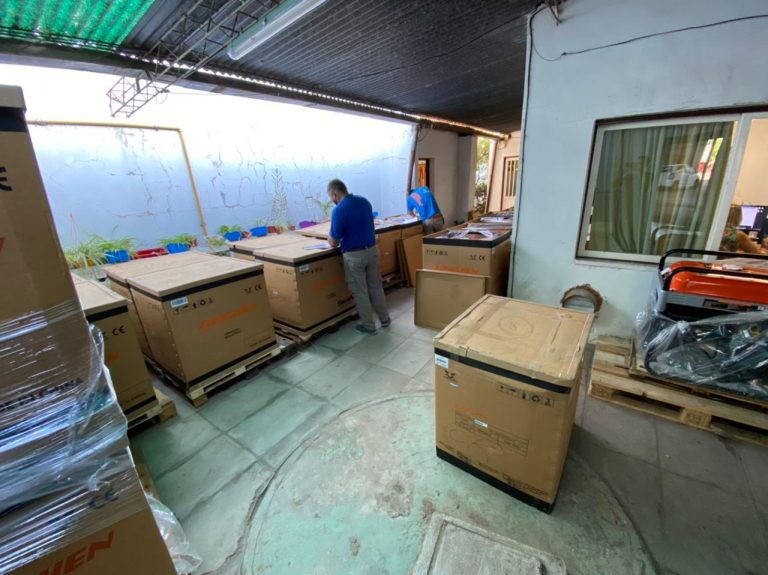 Distribuyen en 23 localidades de La Pampa grupos electrógenos adquiridos para asegurar la cadena de frío de las vacunas