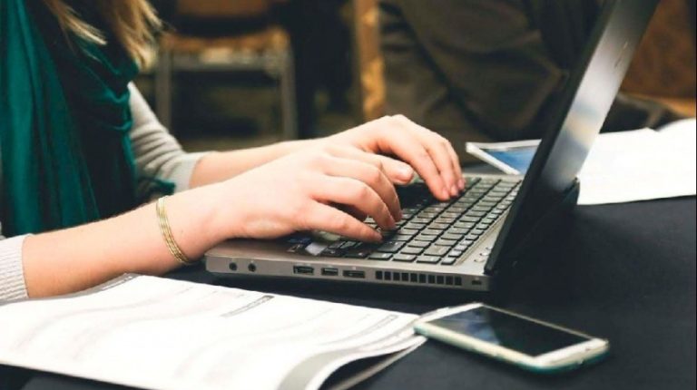 Inscriben para interinatos y suplencias en el colegio de la UNLPam