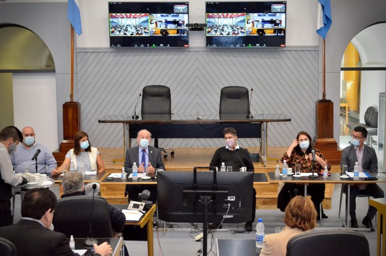 Para el Ministro Kohan la «segunda ola» va a impactar pero «en La Pampa si hacemos las cosas bien, tal vez podamos retrasarla»