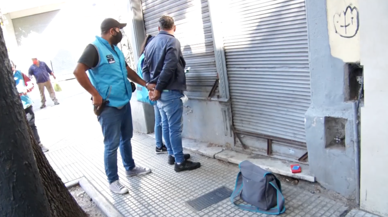 Buenos Aires: lo condenaron por violar a la hermana y a una prima, salió con condicional y abusó de su sobrina