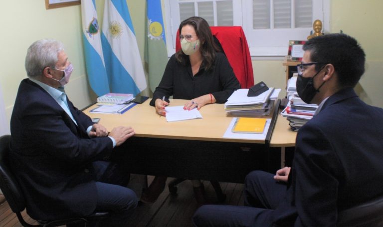 El presidente del IPAV indicó que localidades como General Pico “son las que tienen mayor déficit habitacional” y para solucionarlo “el acceso a la tierra es fundamental”