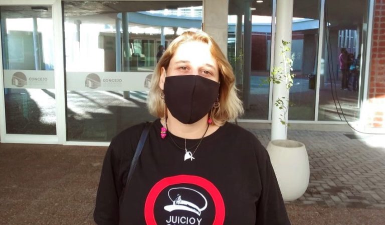 Fernanda Galeano, nacida en cautiverio durante la dictadura: “Esto significa mostrarme como realmente soy, hay mucha gente que a partir del documental empieza a conocer mi historia”