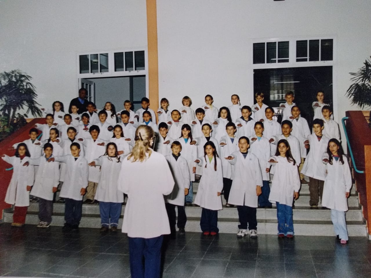 “La escuela es aprender en lo académico y aprender en la vida cotidiana”, señaló Edith Morini, la ex alumna, maestra y directora de la Escuela 111