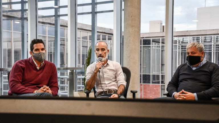 Conversatorio sobre DDHH: “Estas jornadas nos permiten reivindicar la democracia para que nunca más exista el terrorismo de Estado”, sostuvo Daniel López