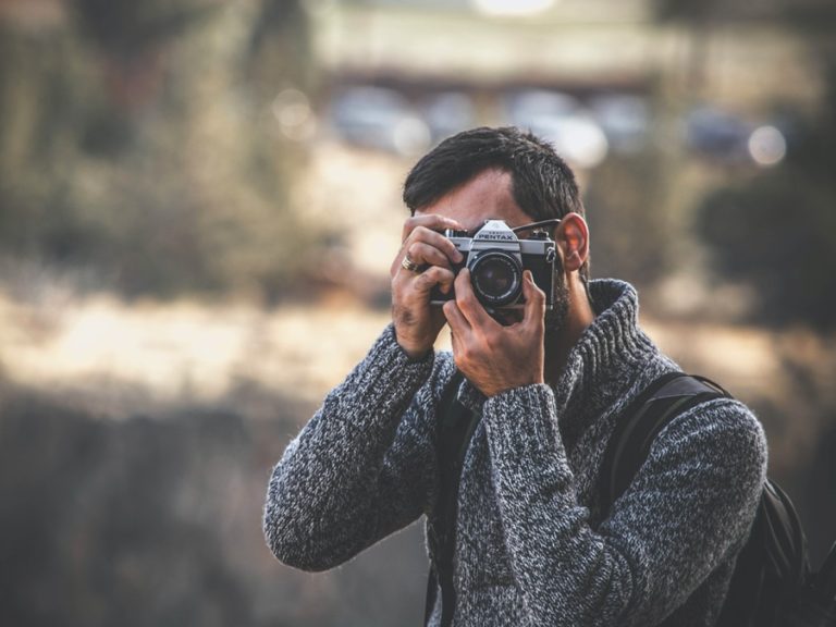 Un concurso de fotografía y video premiará a artistas jóvenes de todo el país que se inspiren en la vida en pandemia