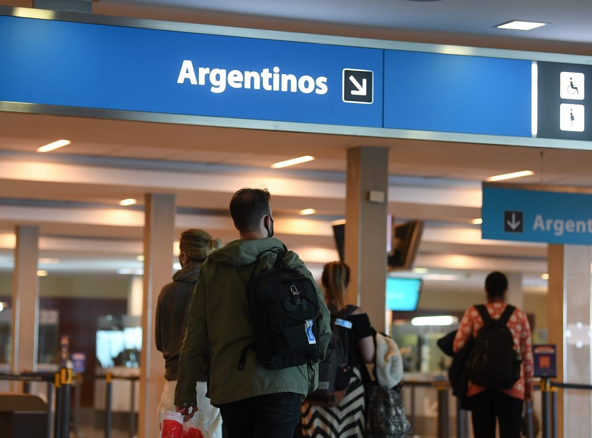 Deberán aislarse por 14 días todas las personas que ingresen a La Pampa desde el exterior