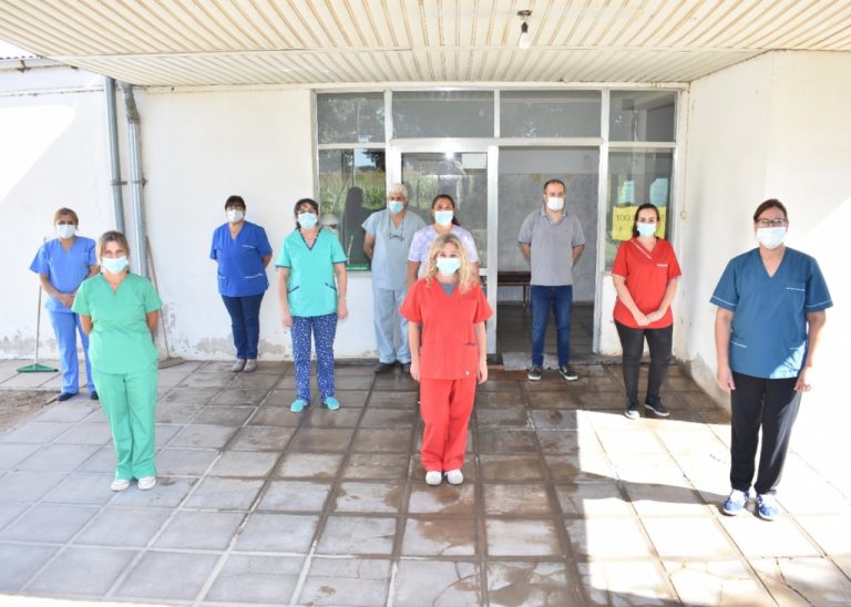 Suman profesionales e importante equipamiento al Hospital de Caleufú