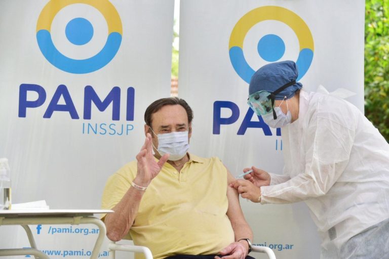 Desde el lunes, el PAMI comienza la preinscripción para la vacunación antigripal