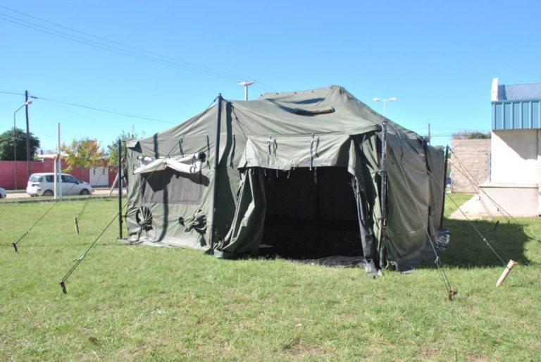 Instalaron una carpa para tratar pacientes con ibuprofeno inhalado en Toay: “Se harán turnos de hasta diez personas a la vez, tres veces por día”
