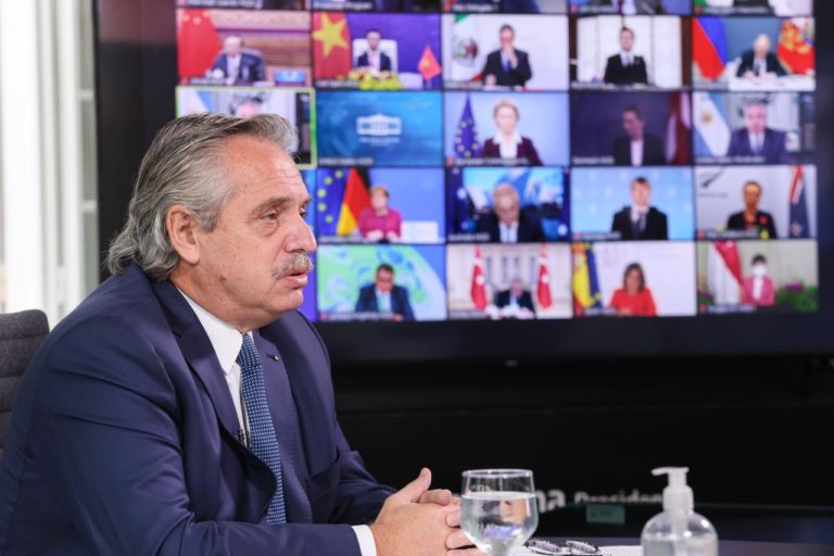 Alberto Fernández participa de la cumbre de cambio climático