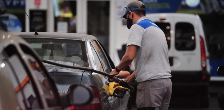 YPF anunció el aumento de 7,5% en los combustibles y rige a partir de este domingo