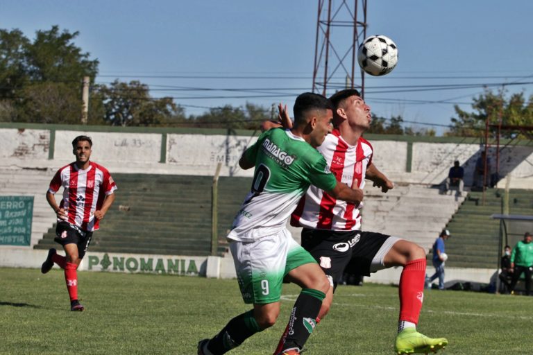 Liga Pampeana: Costa Brava venció a Ferro y se quedó con el “superclásico”