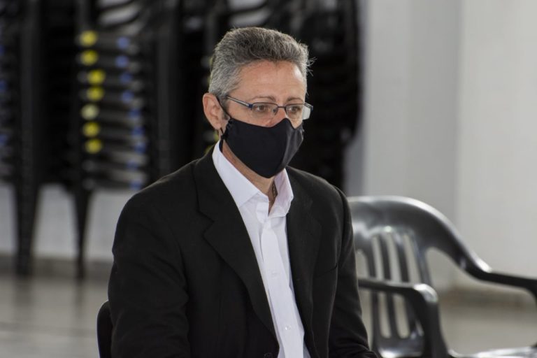 COVID-19: “Estamos muy preocupados”, dijo el Intendente de Alta Italia, Hernán Goggioli donde  registra más de 100 personas aisladas y donde 12 adultos mayores fueron derivados a General Pico