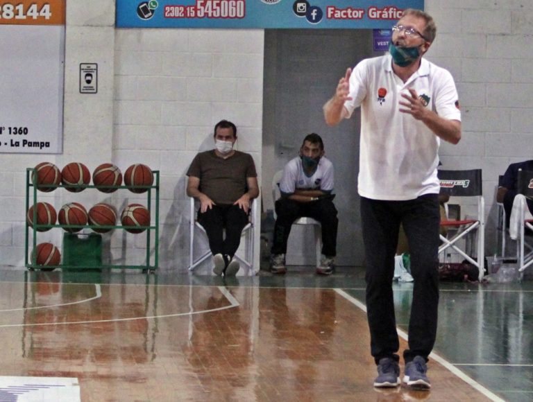 Básquet: Pablo Wenderbourg se refirió a la derrota de Ferro y manifestó que es necesario “mejorar algunas falencias que se repiten desde que comenzó el torneo”