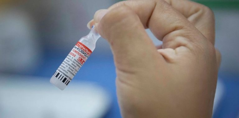 Suspenden la vacunación en Córdoba porque desde Nación les mandaron las dosis equivocadas