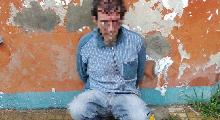 La Plata: Se olvidaron las llaves de su casa en un remis, el conductor las encontró, fue a robar y mató a su hija