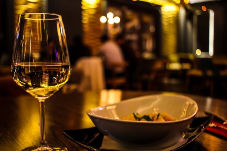 Oficializan el Repro para trabajadores independientes del sector gastronómico