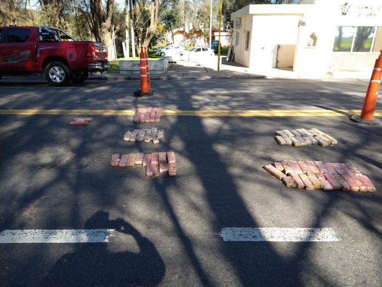Un detenido y más de 59 kilos de marihuana secuestrados en el Puesto Caminero de Catriló