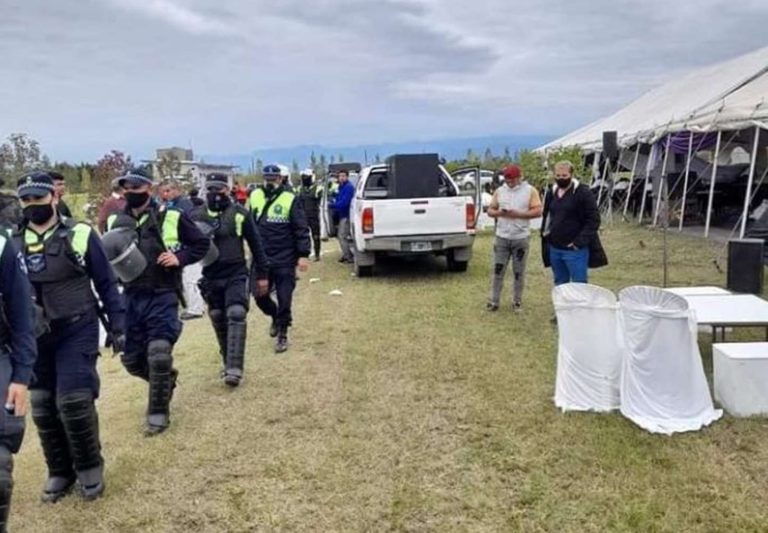 Un concejal de Tucumán celebró los 15 de su hija con una fiesta para 400 invitados