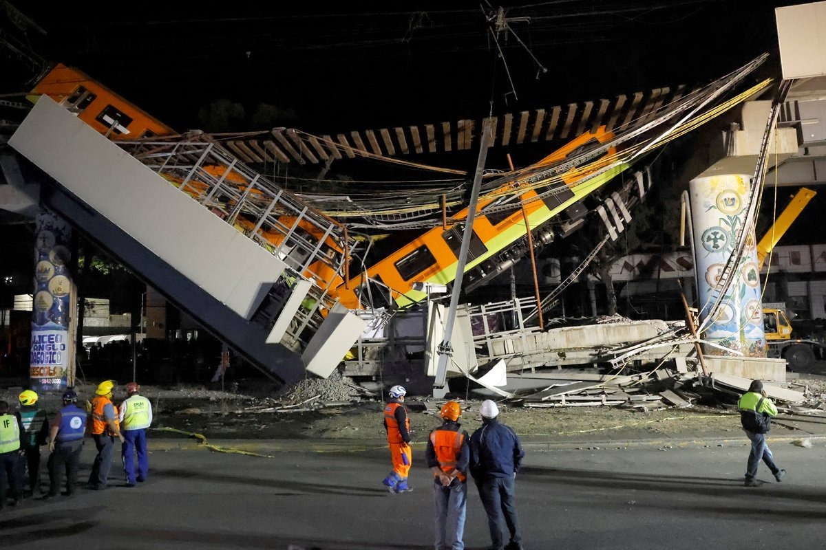 Se desplomó un tramo del metro en Ciudad de México: al menos 23 muertos y más de 50 heridos