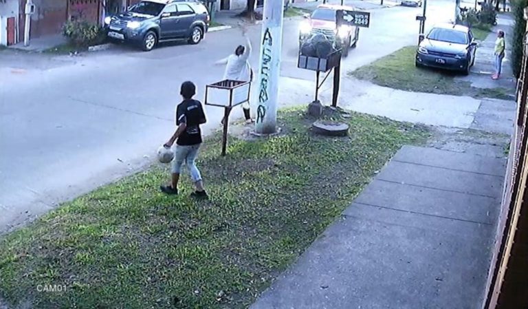 Tucumán: Atropelló a una abuela y escapó dejándola moribunda