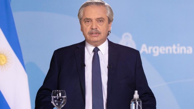 Alberto Fernández anunció un aumento en el monto de la Tarjeta Alimentar y ahora llegará a 1,9 millones de familias