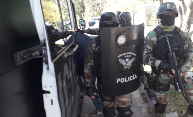 Allanamiento en barrio Ranqueles: Detuvieron a un joven de 21 años que había robado una costosa notebook en un comercio de venta de repuestos