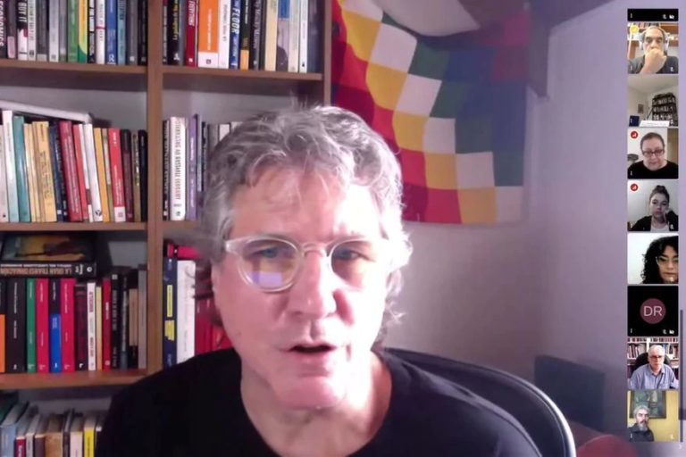 En la UBA, Amado Boudou dio clases sobre periodismo y justicia: “La democracia está condicionada”