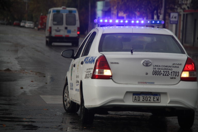 Una pelea callejera terminó con un mayor de edad y dos menores demorados
