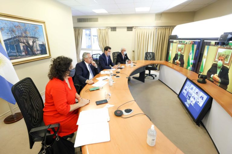 Coronavirus: el Presidente está reunido con Ziliotto, otros 10 gobernadores y el jefe de Gobierno porteño por el aumento de casos de covid-19