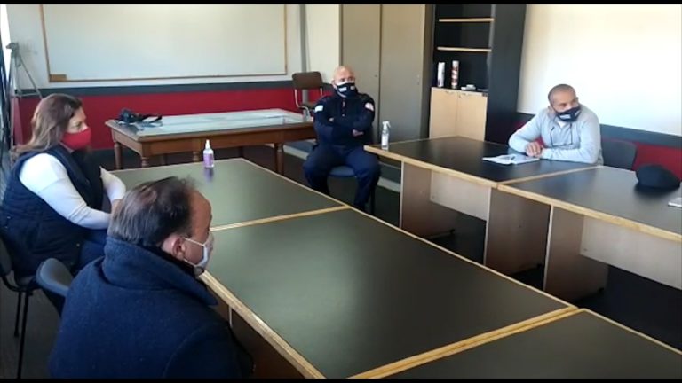 Fernanda Alonso y Horacio Di Nápoli visitaron el cuartel de Bomberos en busca de alternativas de recaudación: “Vamos a buscar soluciones de fondo”