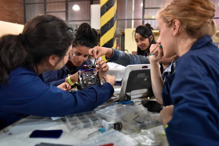Destacan el rol de las mujeres en la educación técnico profesional en La Pampa: “Las acompañamos tanto como productoras como en la propia elección de la carrera”