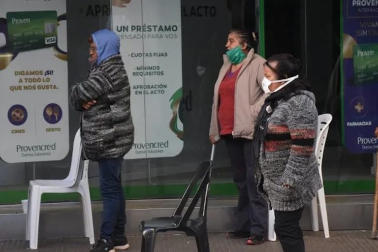 En Rosario proponen que quienes reciben planes sociales trabajen para “inculcar la cultura del trabajo”