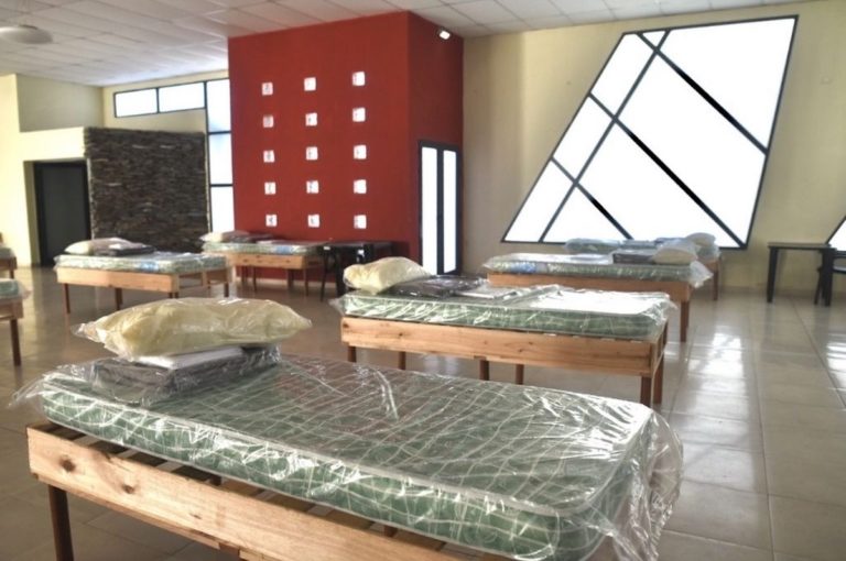 Santa Fe: abren un centro de aislamiento para 170 pacientes leves de coronavirus