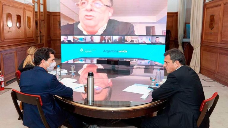 El Gobierno nacional acordó con la oposición la postergación de las elecciones