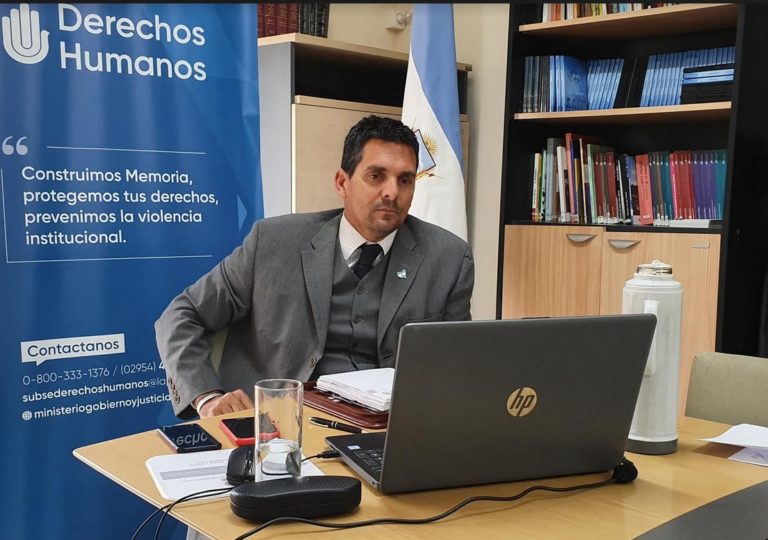 “Somos una sociedad que siempre está con la guardia en alto para defender la democracia”, aseguró el Subsecretario de Derechos Humanos