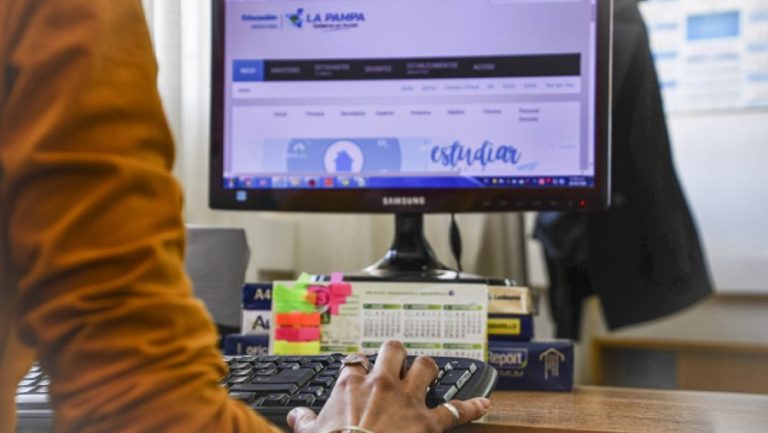 Inscriben para cubrir cargo docente en Victorica