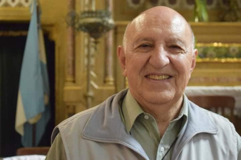 Profundo pesar en la UNLPam por el fallecimiento del sacerdote Cayetano Castello