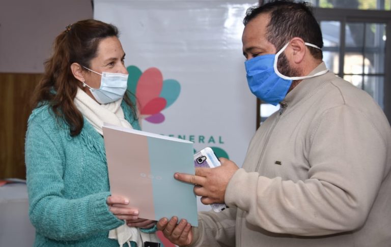 Entregaron microcréditos por un monto de $ 2.790.000 de pesos en General Pico