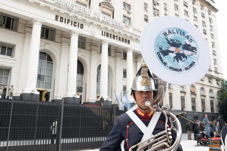 A 39 años del fin de la guerra de Malvinas se reconocerá el valor y coraje de los ex combatientes