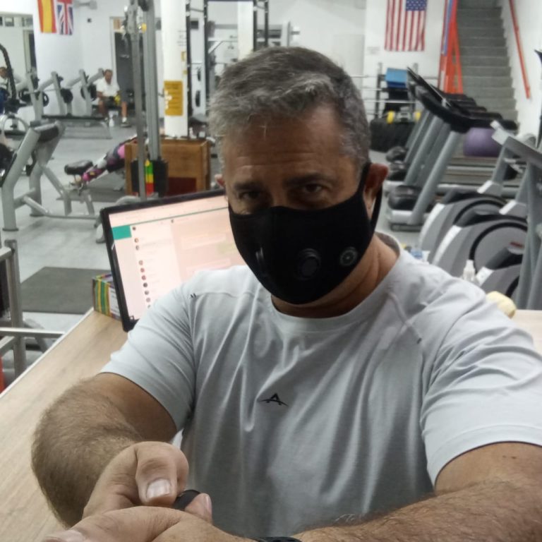 La dura situación que atraviesan los gimnasios: “Tenemos muchos compañeros que están vendiendo materiales para subsistir”