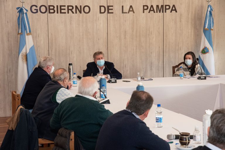 Ziliotto recibió a entidades del sector agropecuario para dialogar sobre las restricciones a la exportación de carne