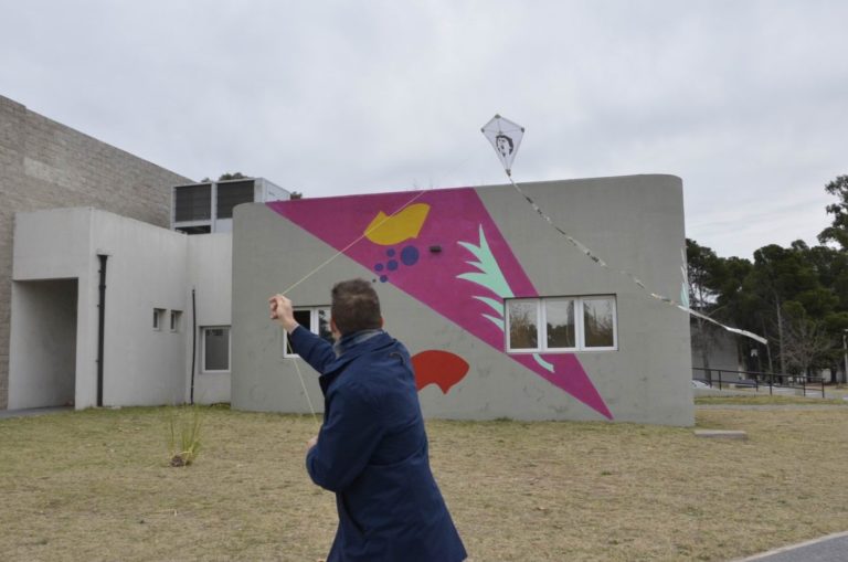 Más de 60 localidades pampeanas, bibliotecas populares, merenderos y otras seis provincias se suman al festival de barriletes