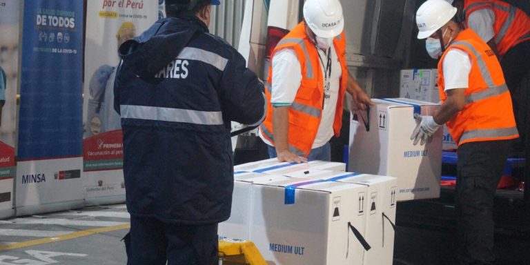 Argentina superará las 20 millones de vacunas recibidas: llegan 811.000 Astrazeneca desde México y el lunes 934.200 desde EEUU